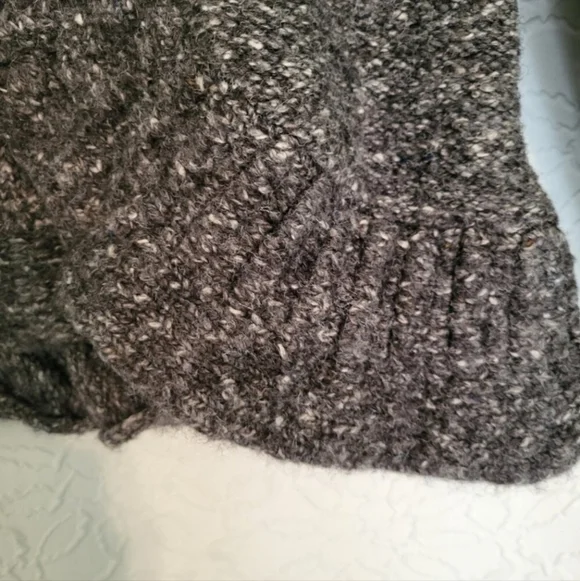 Ruby Rd. Gray Ruffled 3/4 Sleeve Open Front Cardigan Sweater Size Large - Picture 4 of 7